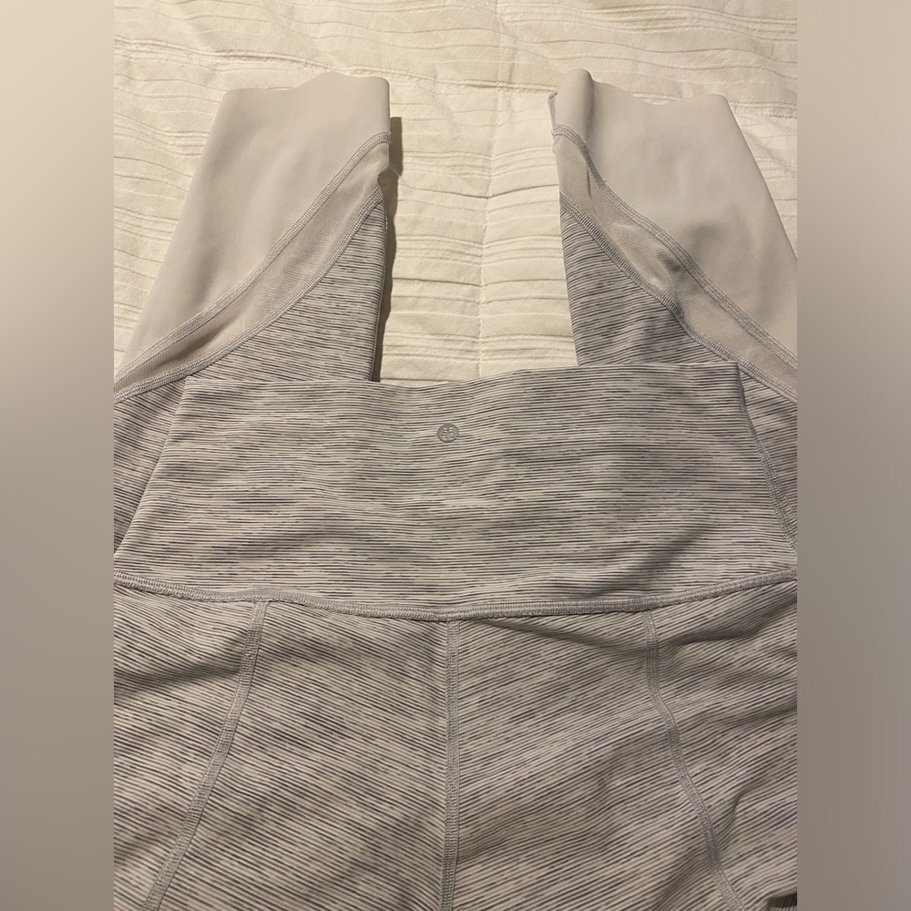 Lululemon leggings - Picture 5 of 5